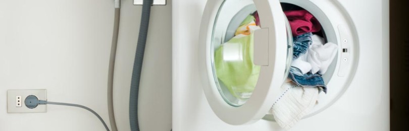 Jak samostatně nainstalovat a připojit automatickou pračku k vodovodu, kanalizaci a elektřině