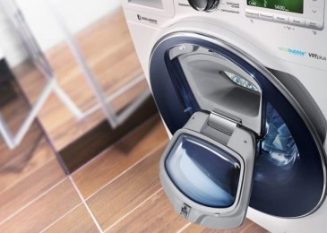 Pračka Samsung s přídavnými dvířky