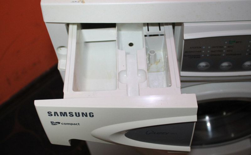Nádoba na prášek Samsung Bio Compact S821