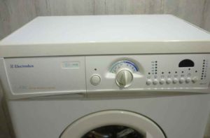 Návod na pračku Electrolux ews 1046
