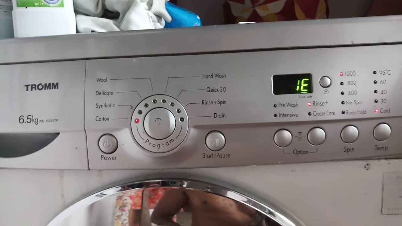 Chyba IE na pračce LG