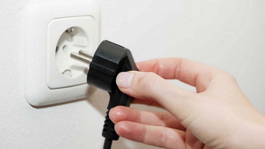 Zadna elektrina