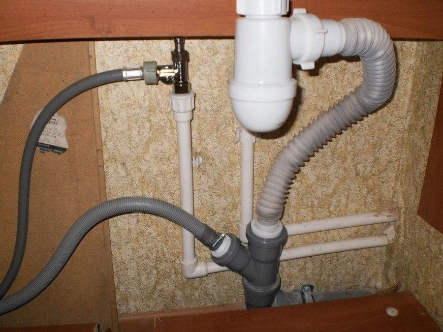 Připojení pračky na přívod vody