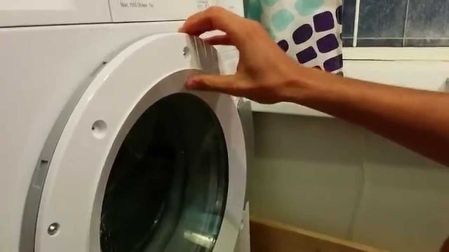 poklop není pevně uzavřen