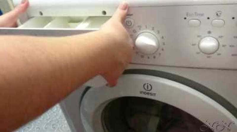 Práce se strojem Indesit