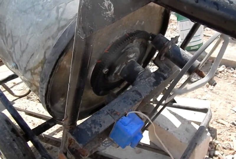 Míchačka na beton z pračky  