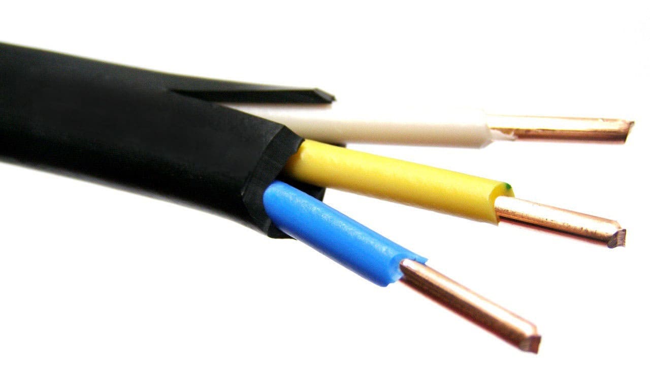 třížilový kabel